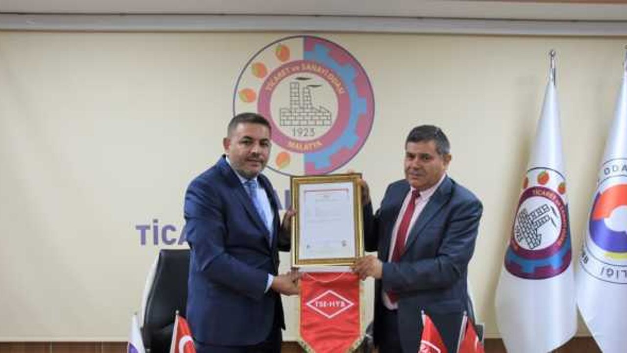 Türkiye’de ilk kez “TSE Hizmet Yeterlilik Belgesi” alan oda Malatya TSO oldu