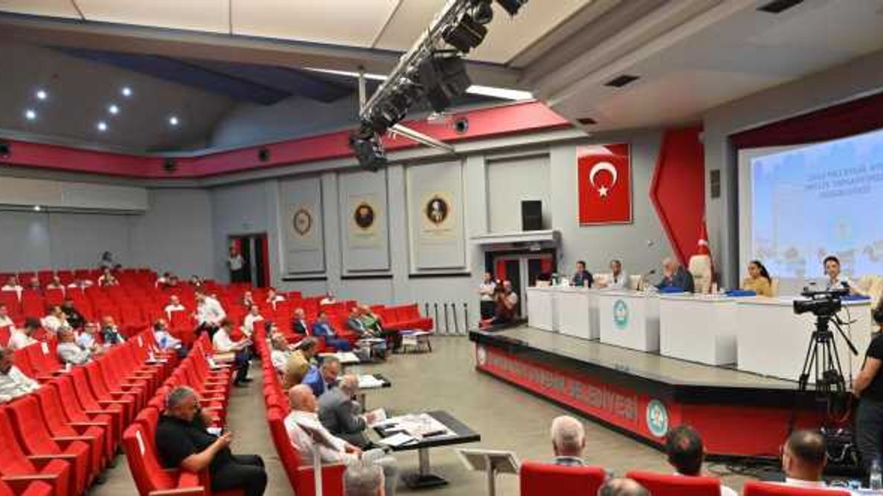 Meclis’te Manisa Büyükşehir’in çalışmaları anlatıldı