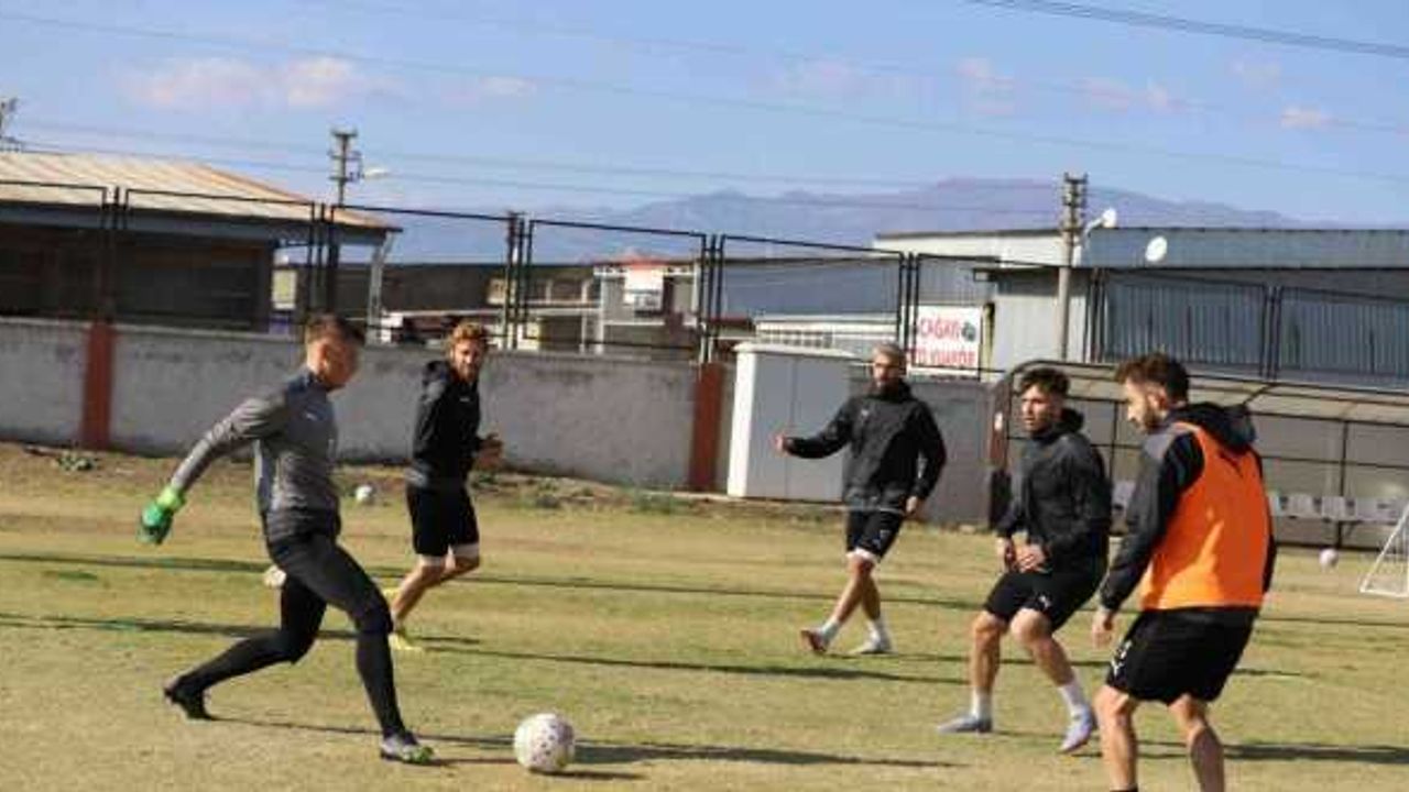 Eşin Group Nazilli Belediyespor Şanlıurfaspor maçı hazırlıklarını tamamladı