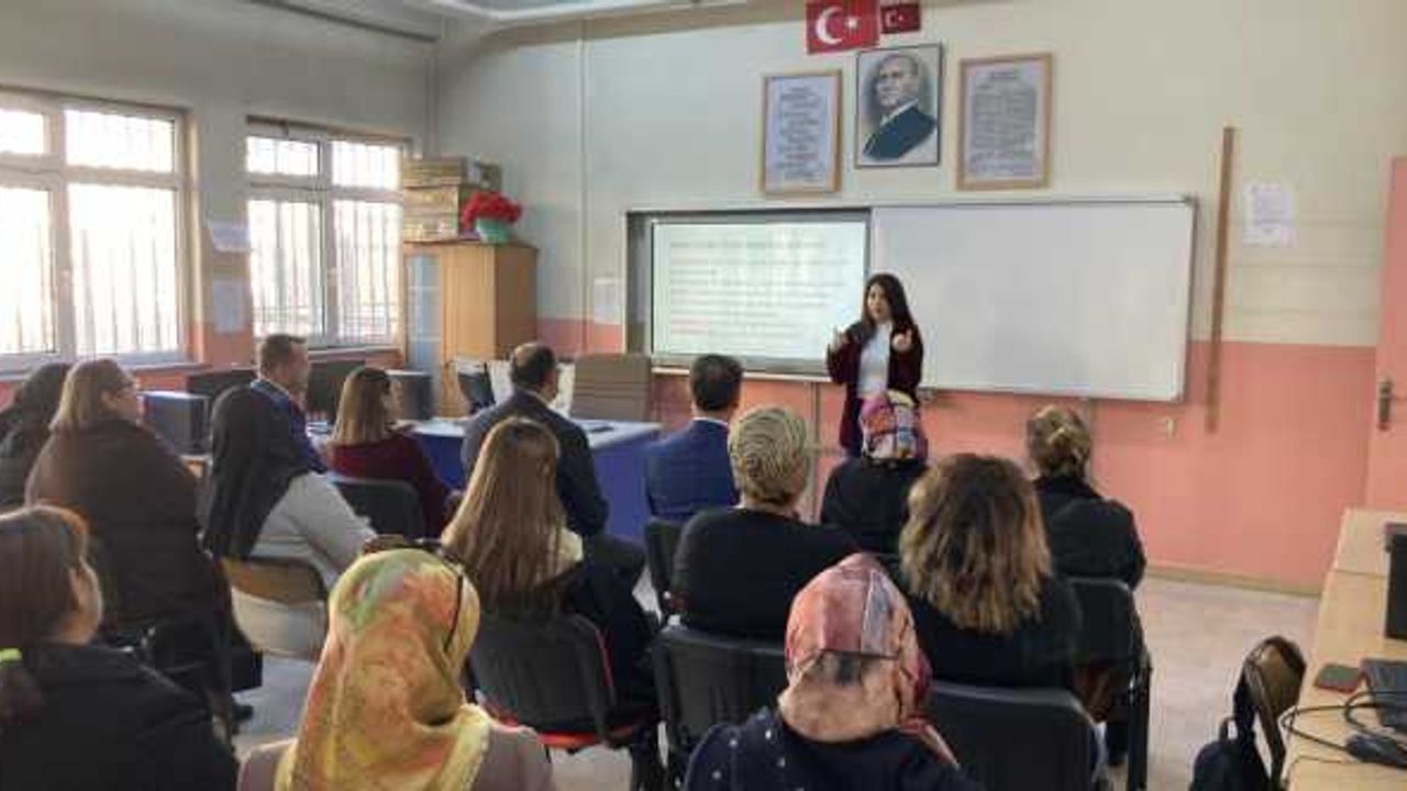 Bartın'da "Aile Okulu Projesi" ile 2 bin 187 veliye ulaşıldı