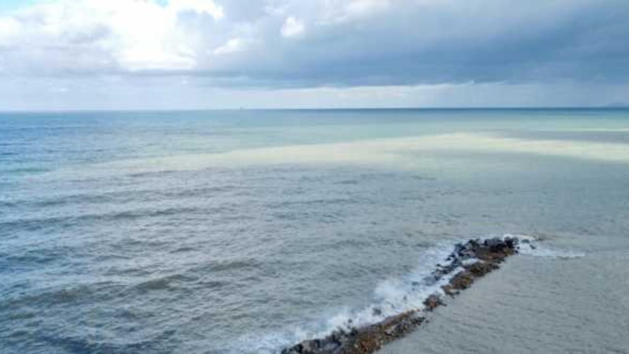 Batı Karadeniz'de rüzgar balık avcılığını olumsuz etkiledi