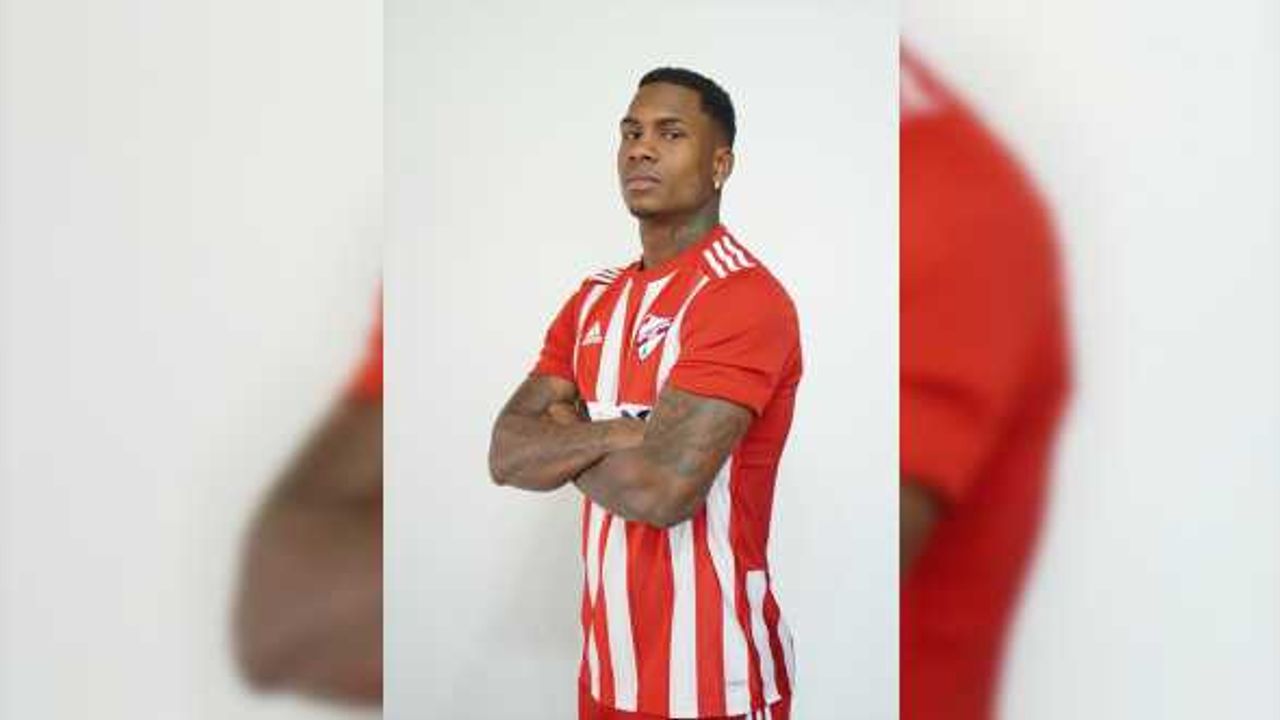 Boluspor, Brezilyalı forvet Alex Souza'yı transfer etti