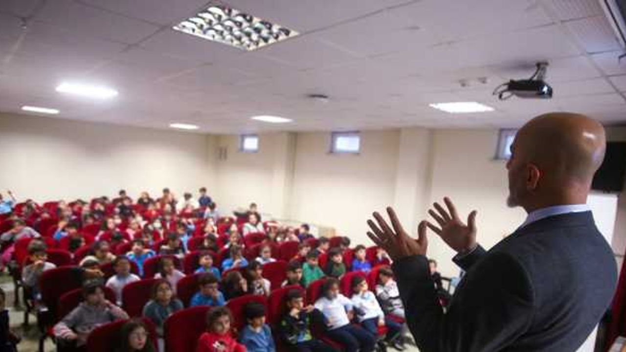 CK Enerji İstanbul Avrupa Yakası'nda 670 öğrenciye "enerji okuryazarlığı" eğitimi verdi