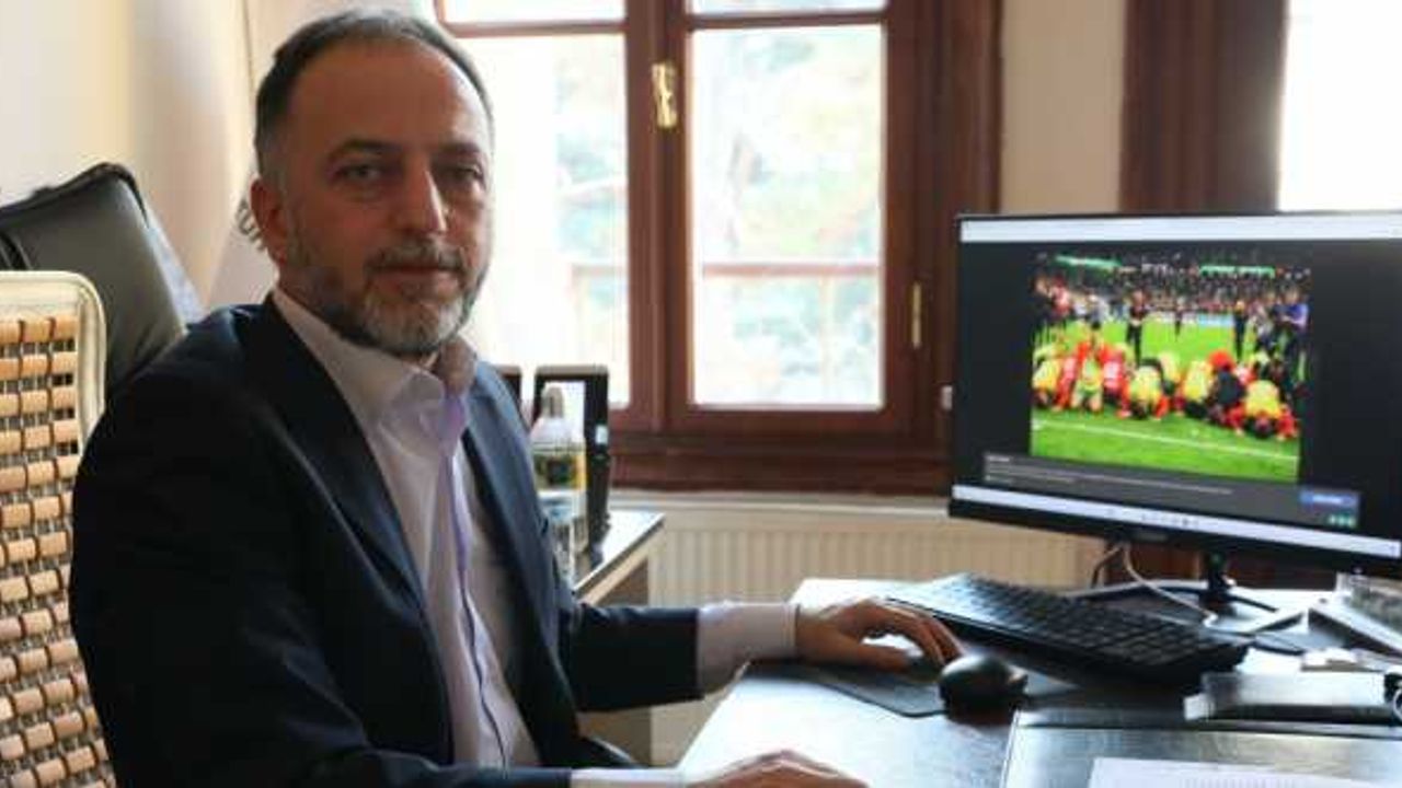 Kültür ve Turizm İl Müdürü İpekdal, AA'nın "Yılın Fotoğrafları" oylamasına katıldı