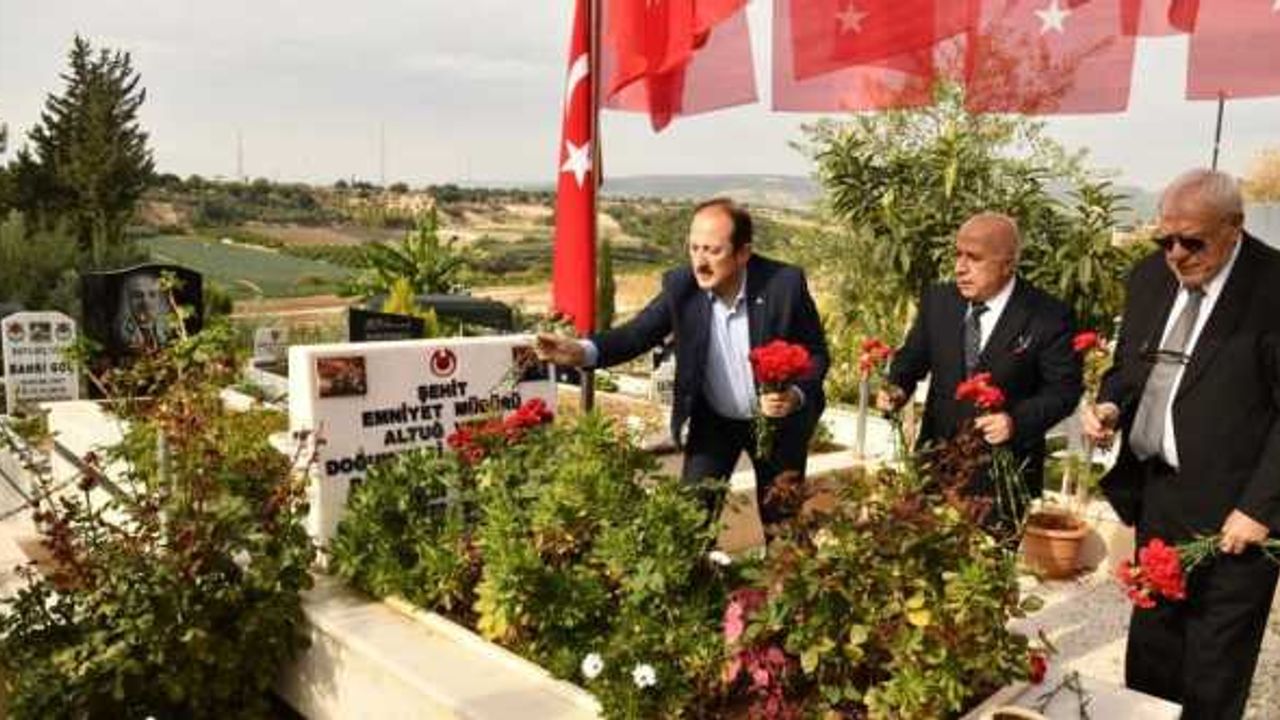 Şehit Emniyet Müdürü Altuğ Verdi mezarı başında anıldı