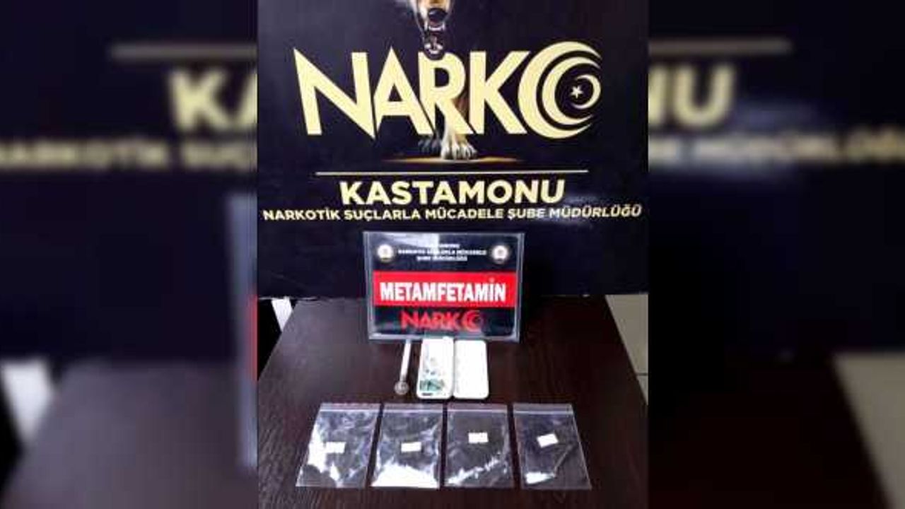 Taşınabilir şarj cihazına uyuşturucu gizleyen zanlı yakalandı