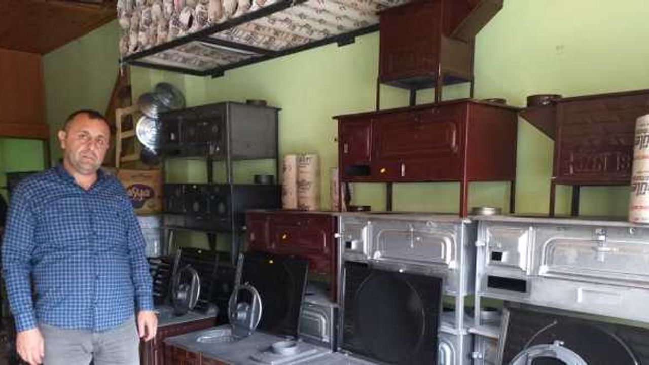 Alaplı'da havaların soğumasıyla sobacılar hareketli günler yaşıyor