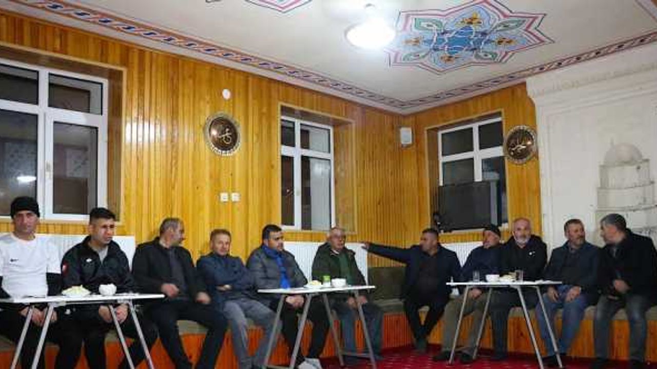 Bayburt'ta kış akşamları "tel helvası" geleneğiyle tatlanıyor