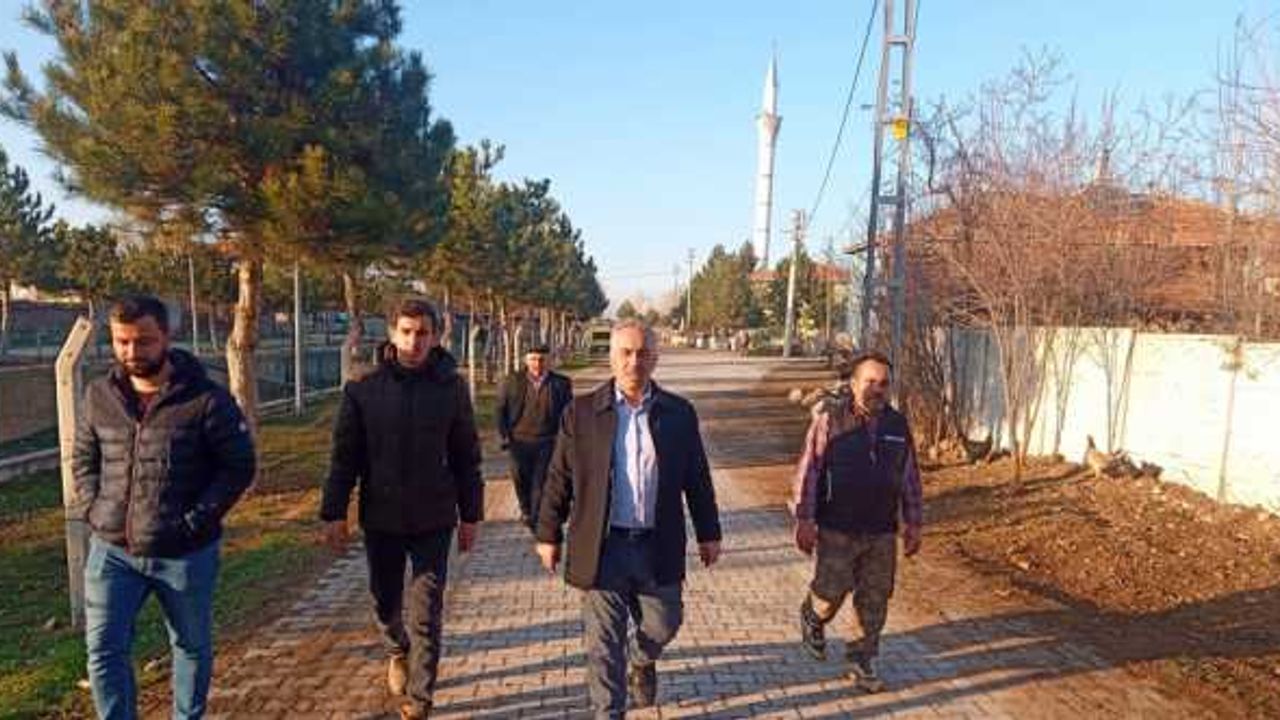 Boğazkale Belediyesi Yekbas köyünde çalışma yürütüyor