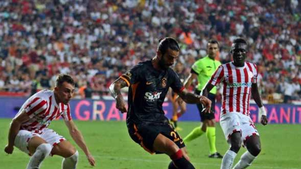 Galatasaray ile Antalyaspor 54. randevuda