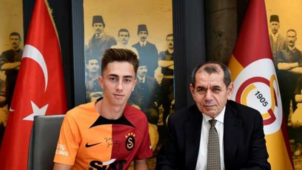 Galatasaray, Özgür Baran Aksaka’nın sözleşmesini 2026’ya kadar uzattı