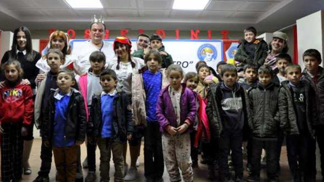 "Her Köye Tiyatro Projesi" ile çocuklar tiyatroyla buluşturuluyor