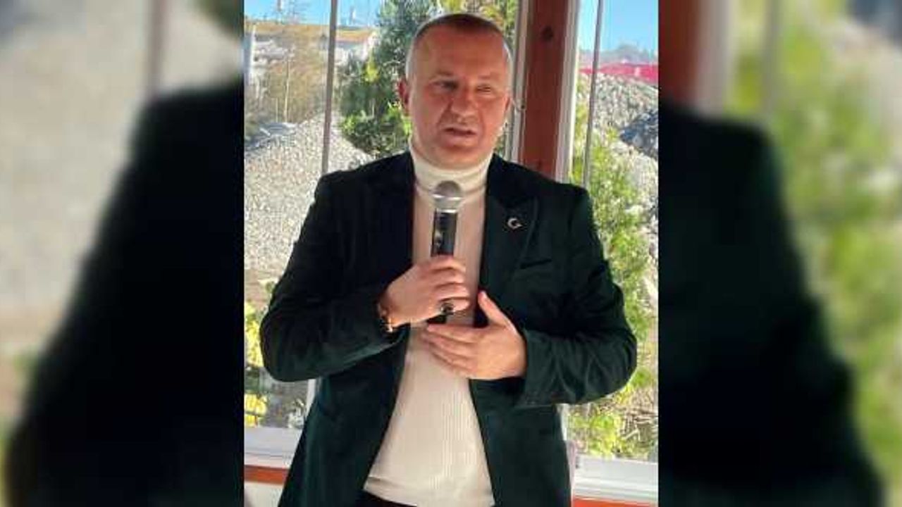 Keşap Belediye Başkanı Mehmet Emür, gazetecilerle bir araya geldi