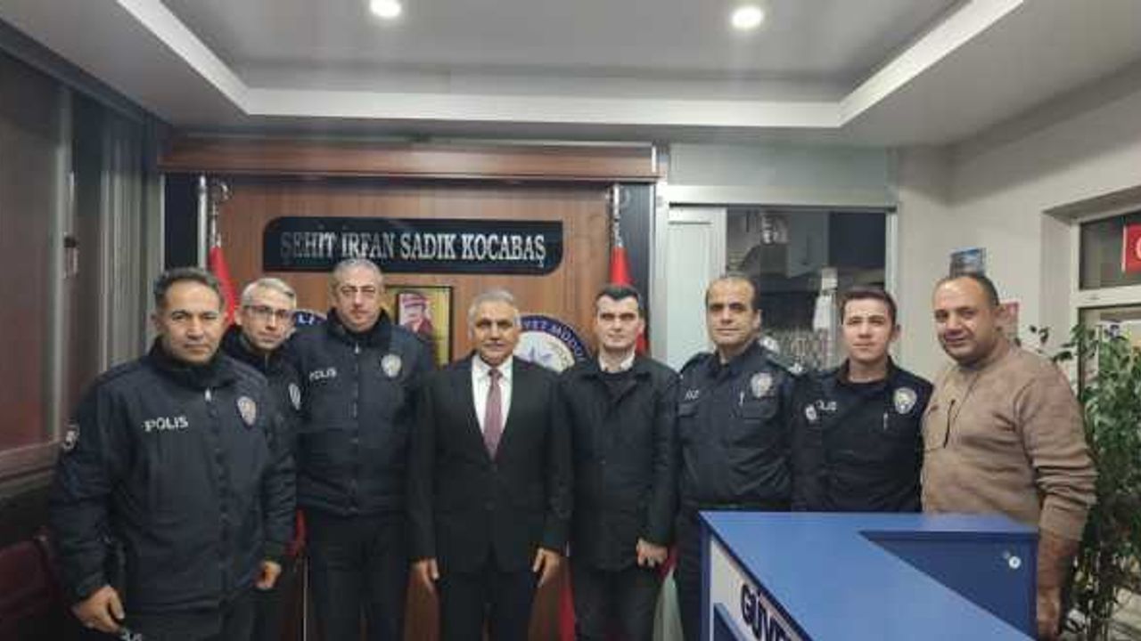 Samsun Emniyet Müdürü Urhal, görevdeki personelin yeni yılını kutladı