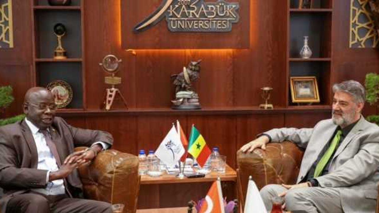 Senegal'in Ankara Büyükelçisi Gueye, Karabük Üniversitesini ziyaret etti