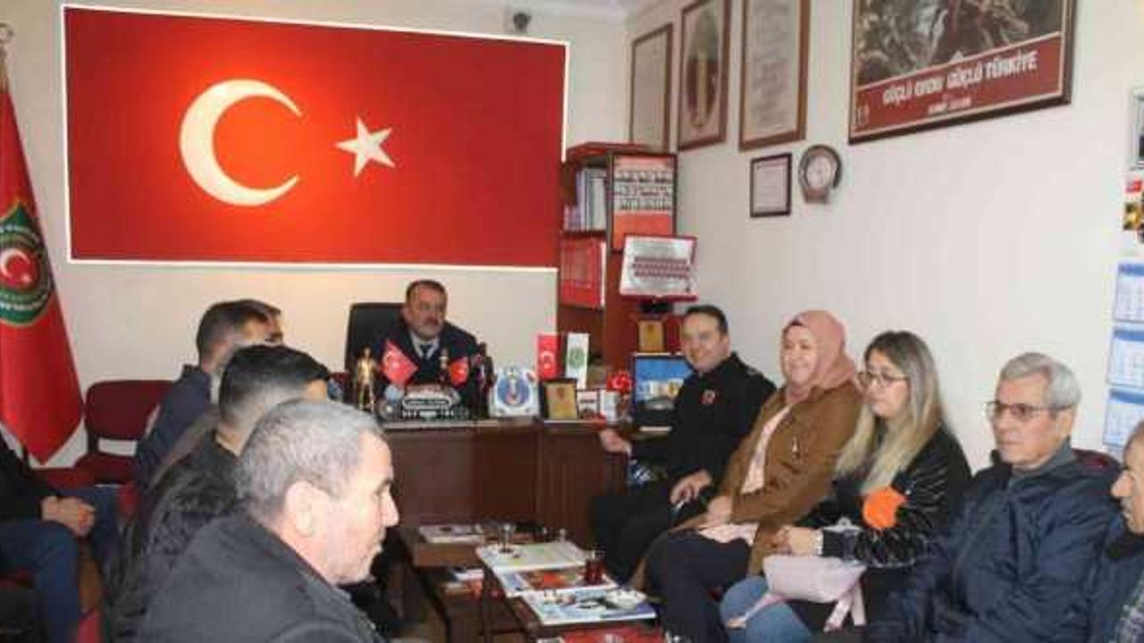 Tuğgeneral Zafer Tombul, Turgutlu’da şehit aileleri ve gazilerle bir araya geldi