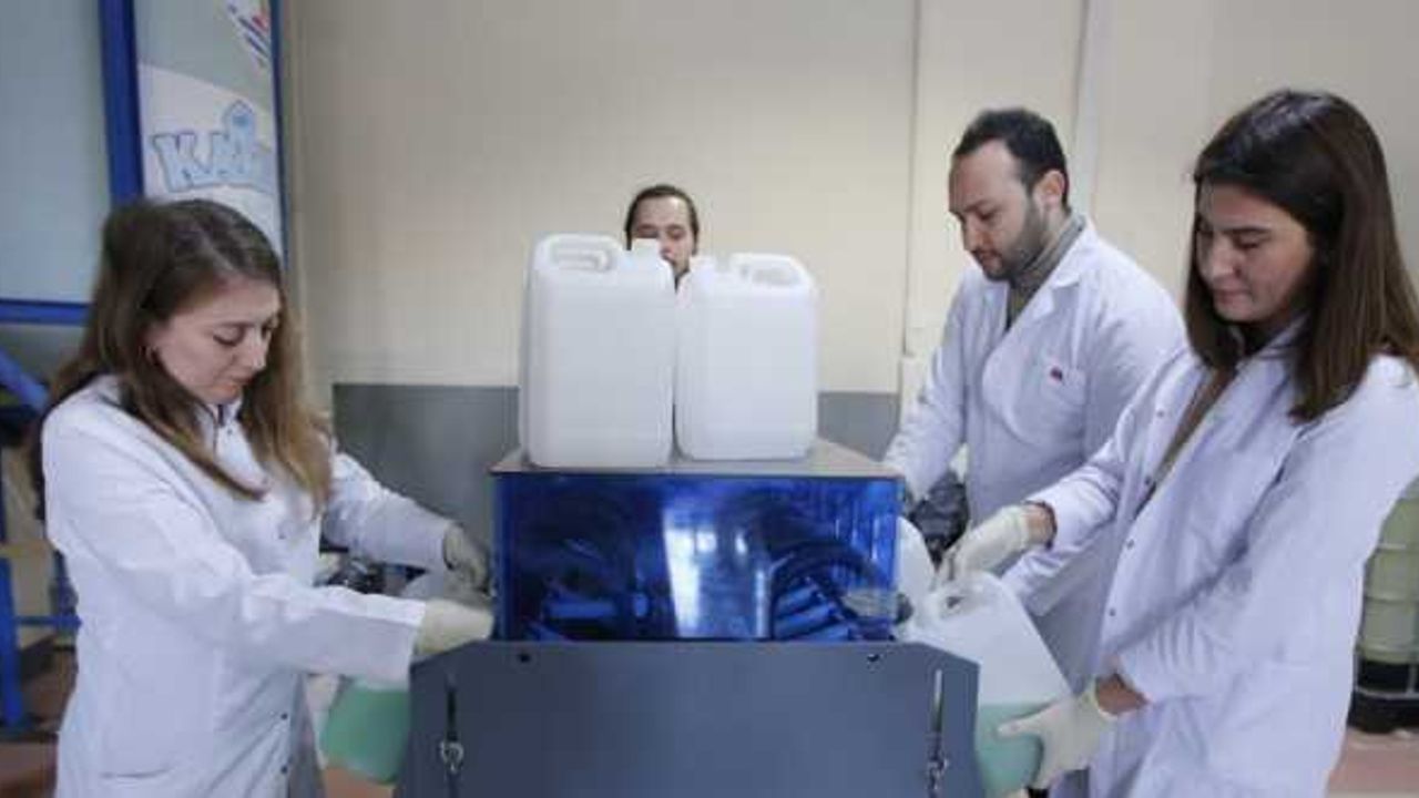 Üniversitede kurulan "Kampüs Kimya" ile 3 milyon lira ciroya ulaşıldı