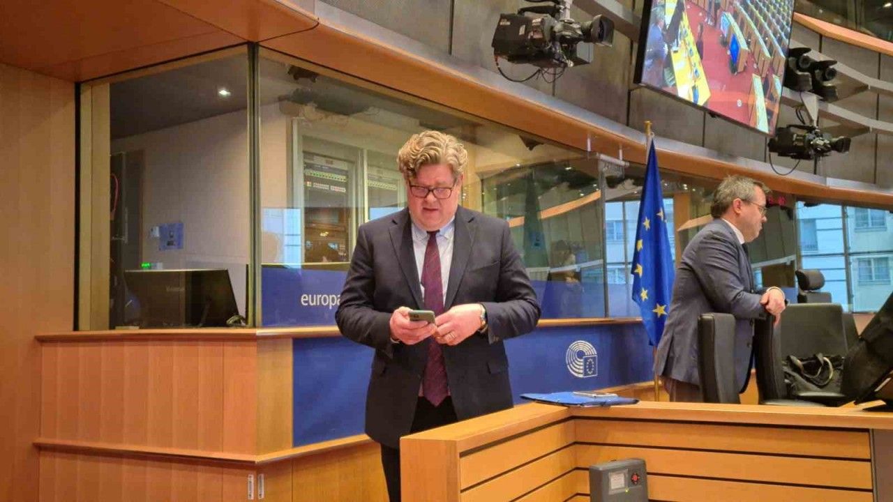 İsveç Adalet Bakanı Strömmer, Türkiye sorusunu cevaplamaktan kaçındı
