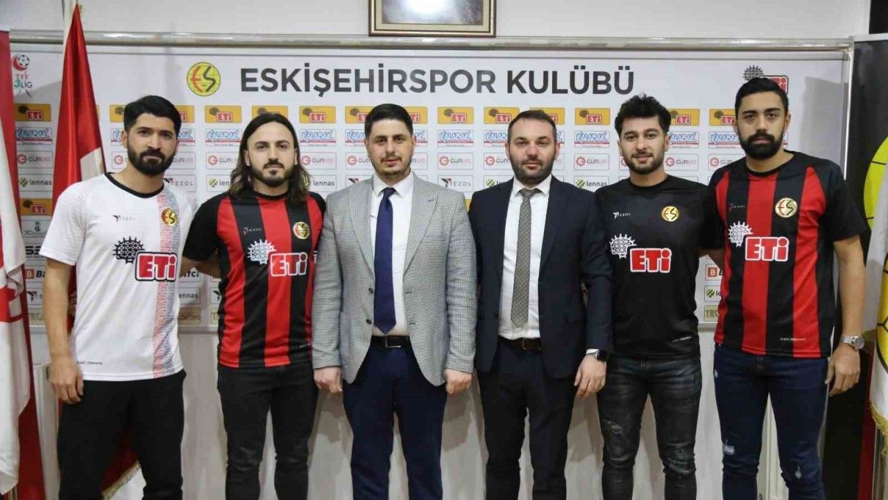 Eskişehirspor’da 6 imza birden