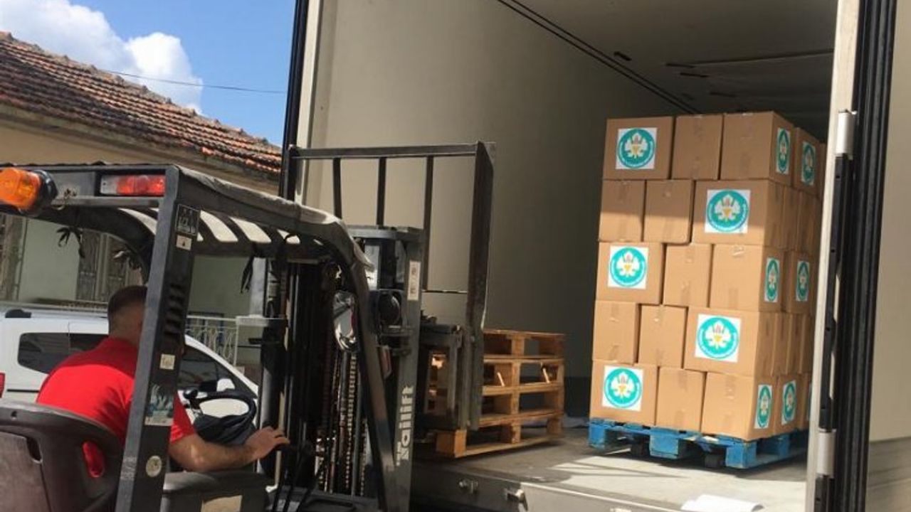 Manisa'dan 2 bin gıda kolisi afet bölgesine gönderildi