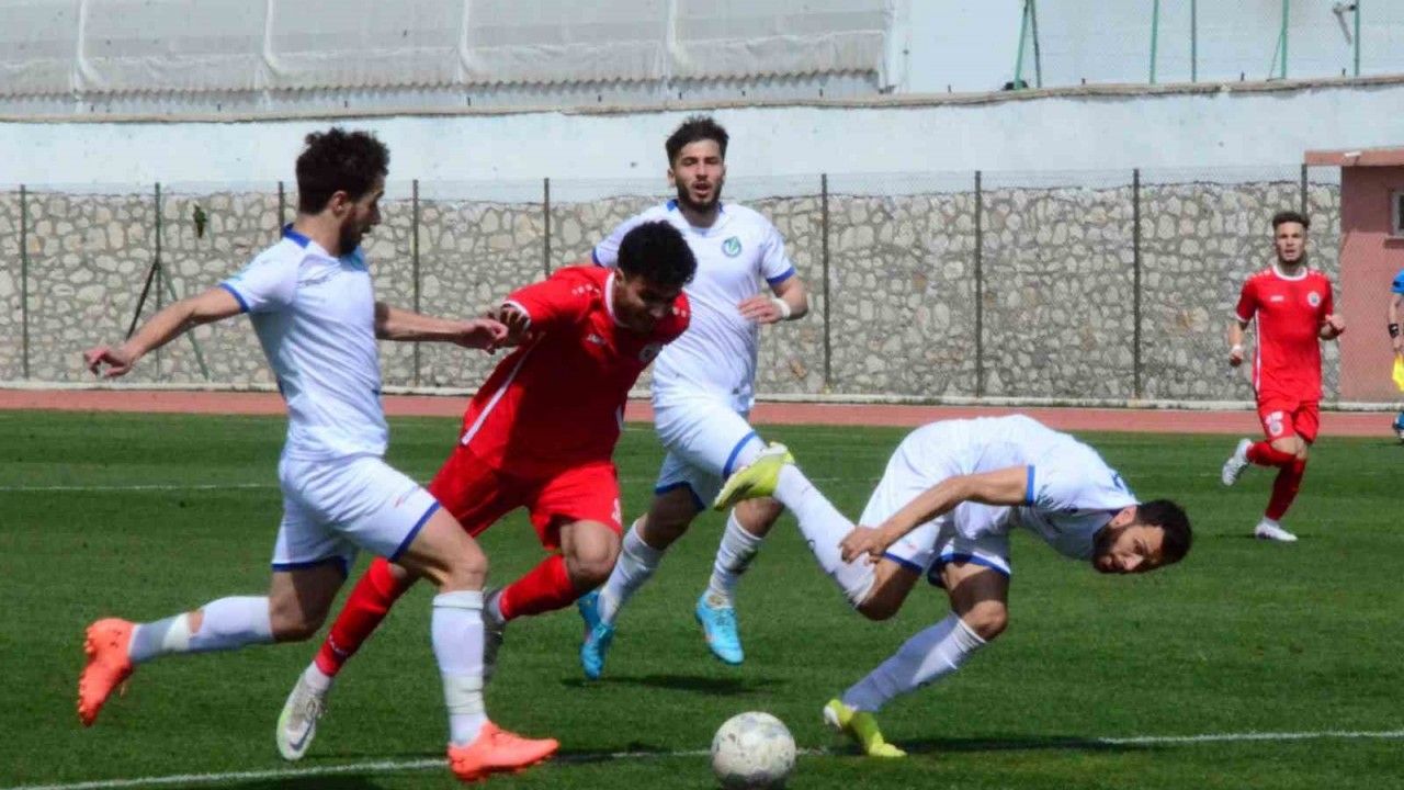 TFF 3. Lig: Karaman FK: 0 - Ergene Velimeşespor: 0