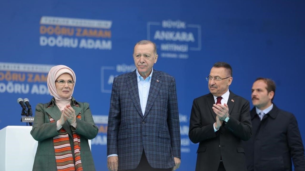Cumhurbaşkanı Yardımcısı Oktay: "Kemal Kılıçdaroğlu’nun CHP’si altılı masa uğruna altı oku değiştirdi"