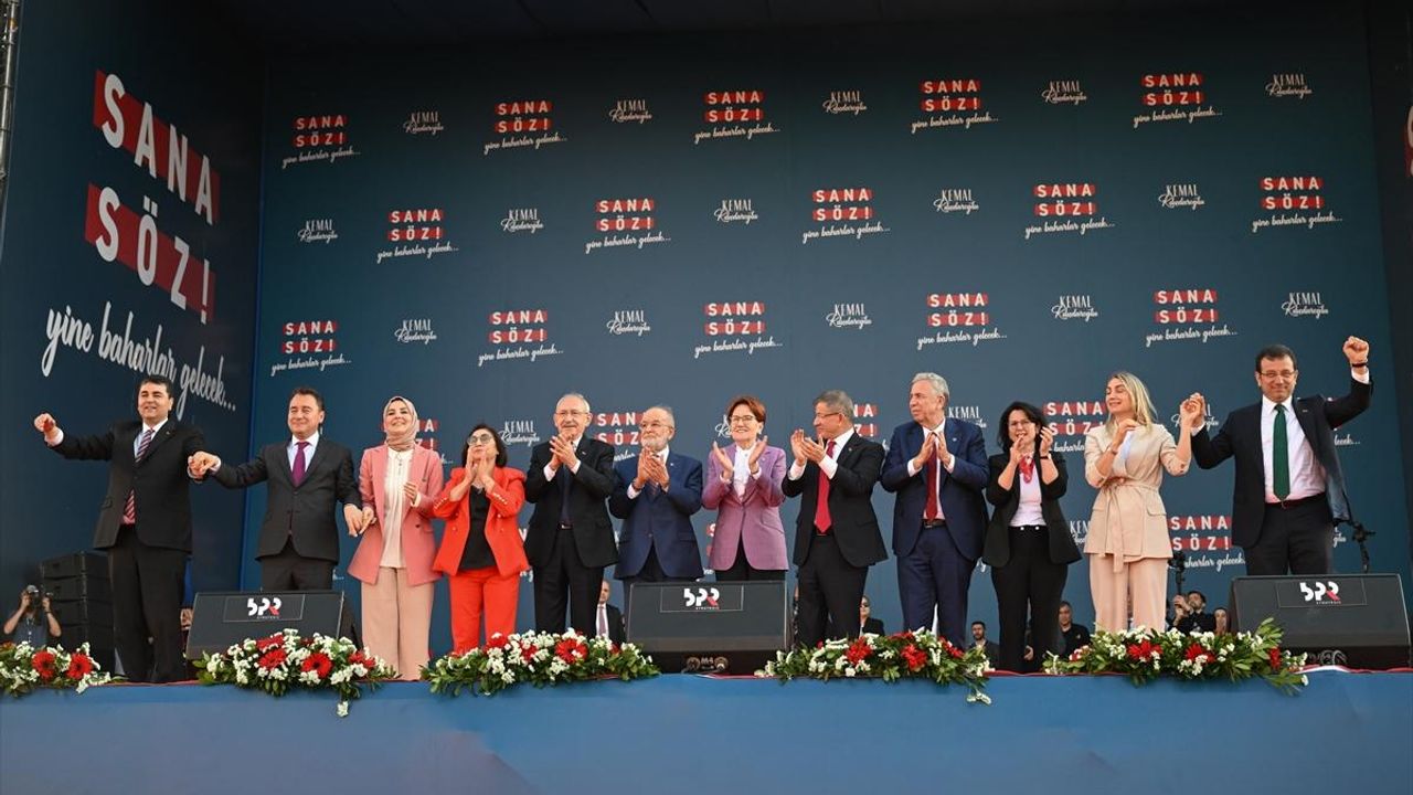 İZMİR - Millet İttifakı İzmir'de miting düzenledi