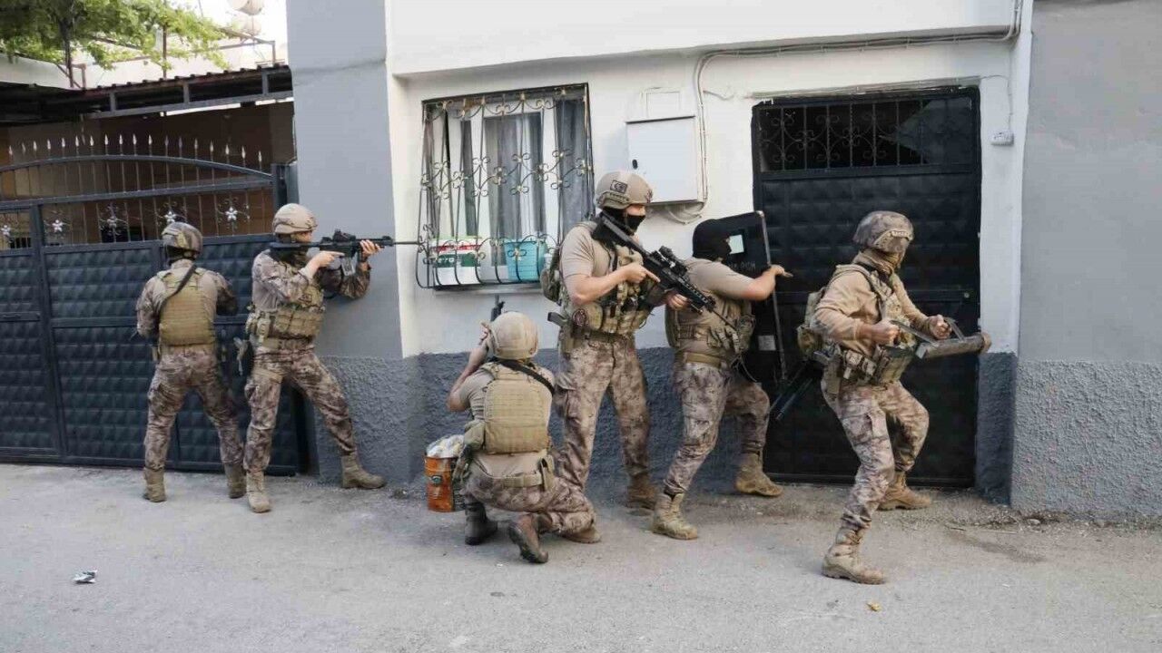 Adana'da organize suç örgütüne şafak baskını: Çok sayıda gözaltı var -  Vitrin Haber - Sinop Haberleri