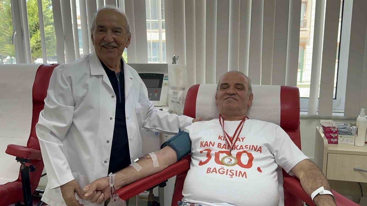 40 yılda 467 ünite kan bağışında bulunarak kendi rekorunu kırdı - Vitrin  Haber - Sinop Haberleri