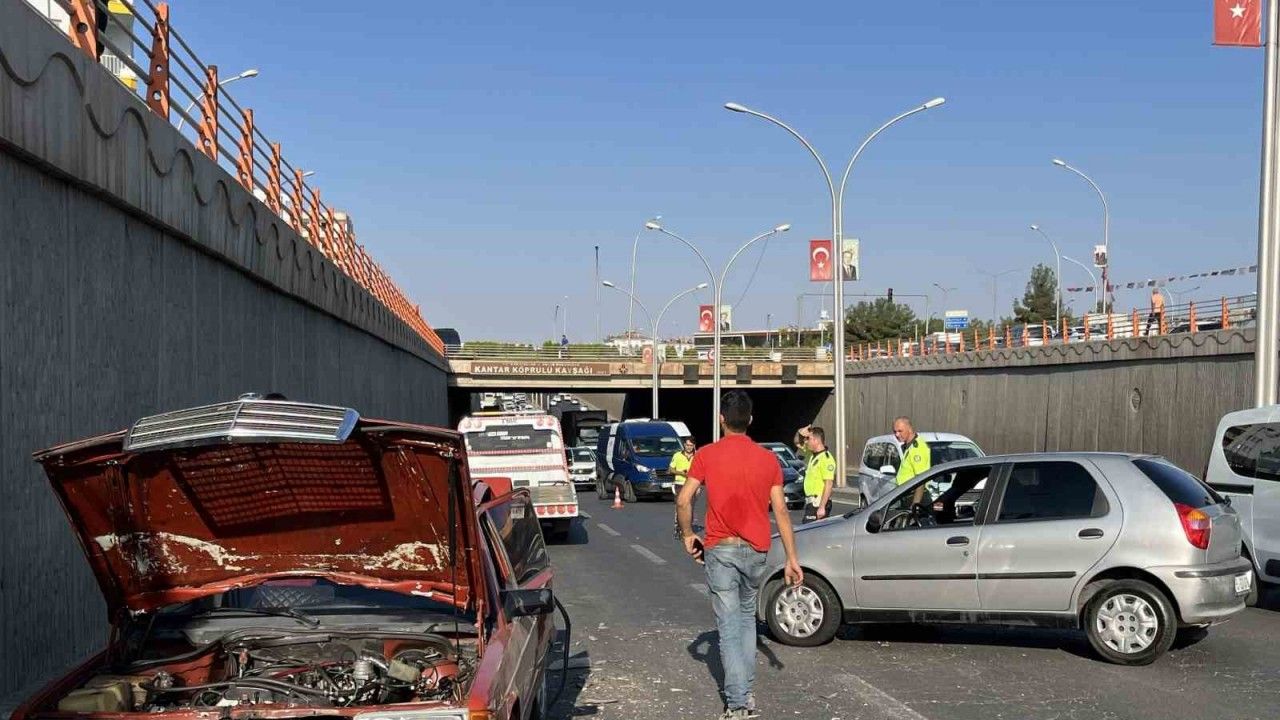 Diyarbakır-Şanlıurfa karayolunda kaza: 3 yaralı