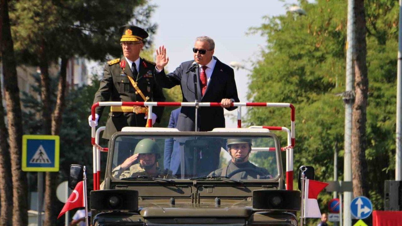 Diyarbakır’da 30 Ağustos Zafer Bayramı coşkuyla kutlandı