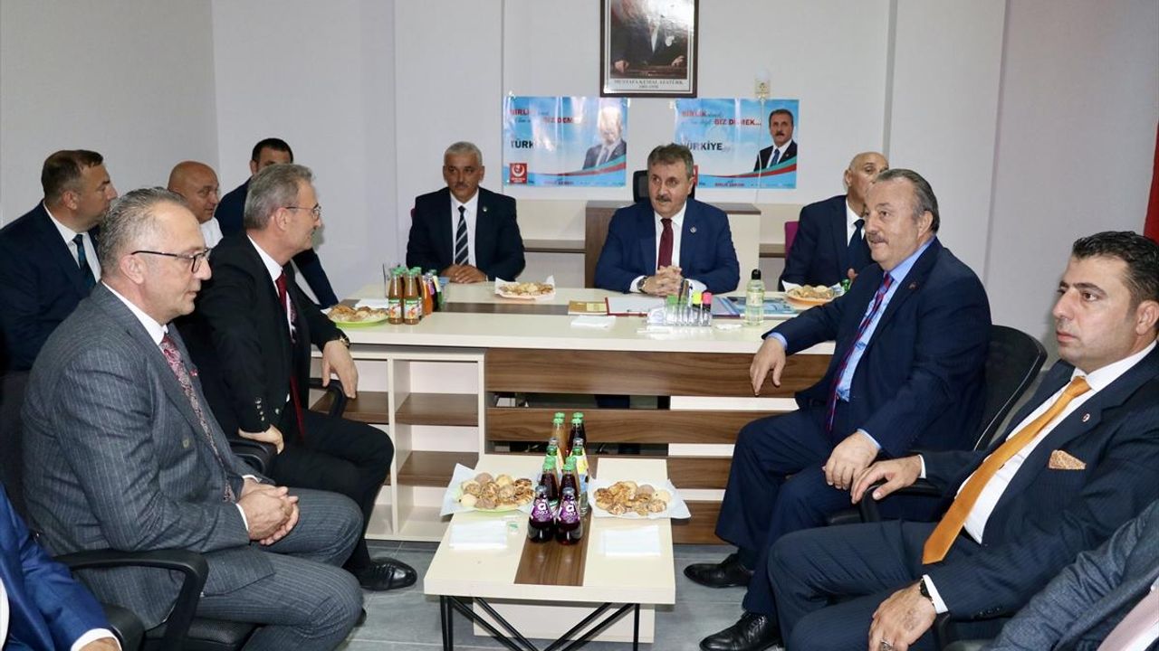 TRABZON - BBP Genel Başkanı Destici, Trabzon'da konuştu