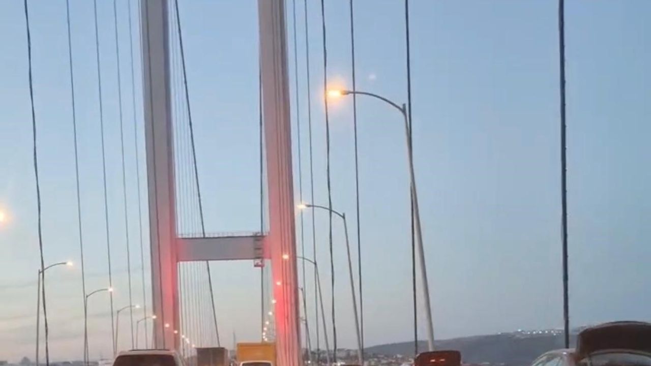 Osmangazi Köprüsünde bir garip olay: Çok sayıda aracın lastikleri aynı anda patladı.