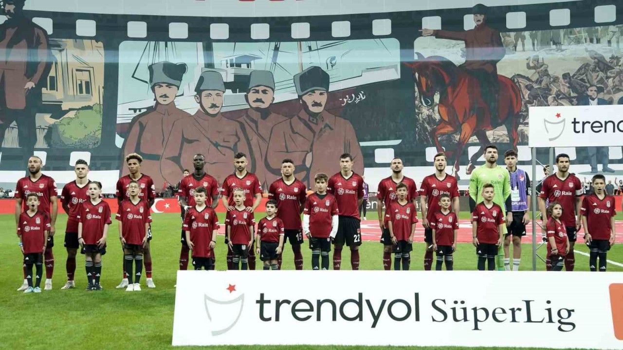 Trendyol Süper Lig: Beşiktaş: 0 - Gaziantep FK: 0 (Maç devam ediyor)