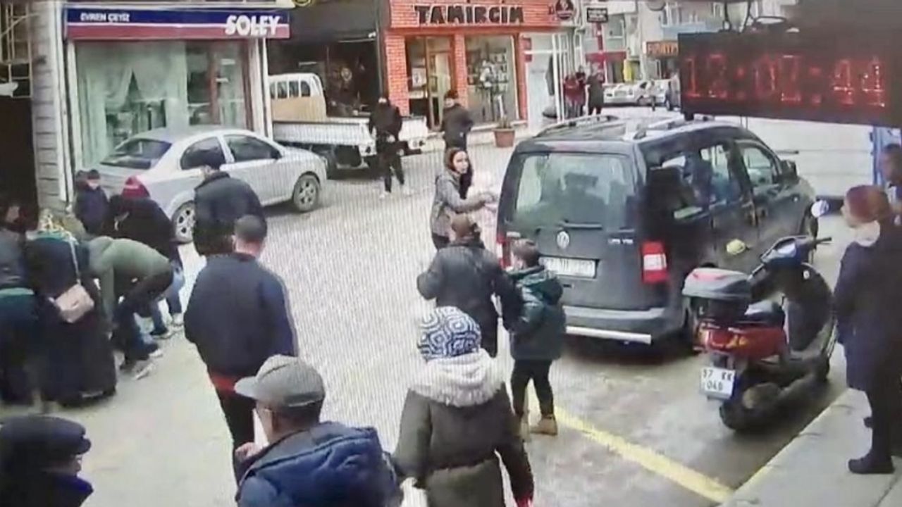 Sinop'ta otomobilin çarptığı çocuk yaralandı