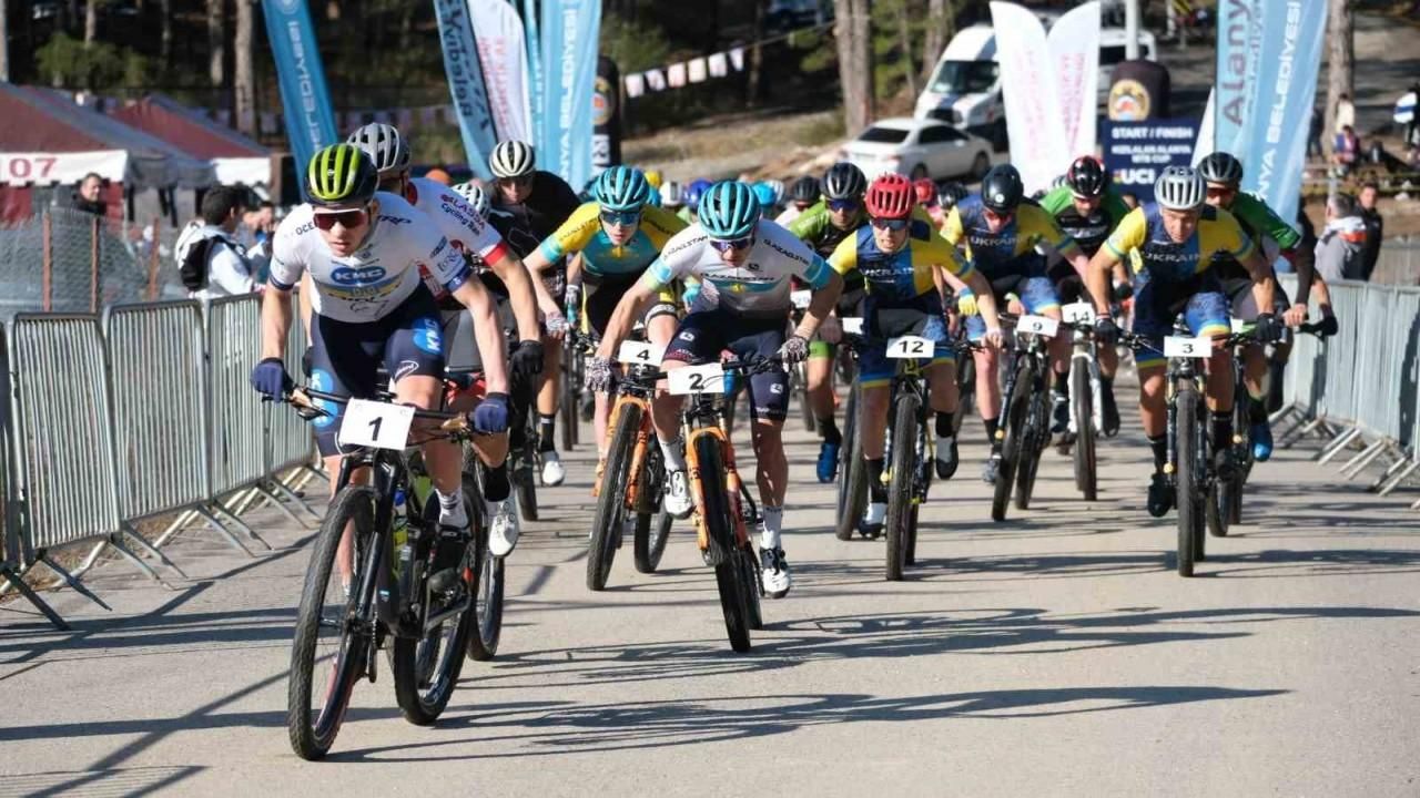 Alanya’da Uluslararası Dağ Bisikleti Yarışları tamamlandı