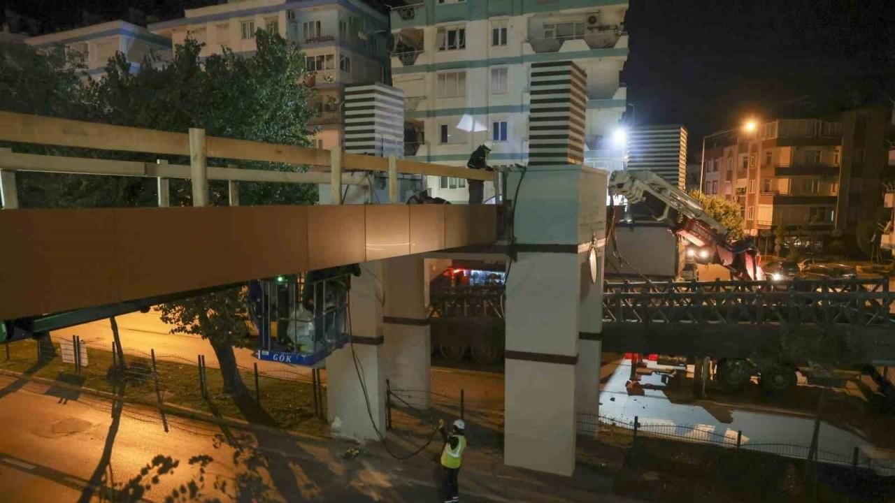 Antalya’da üst geçitler bakımdan geçiyor
