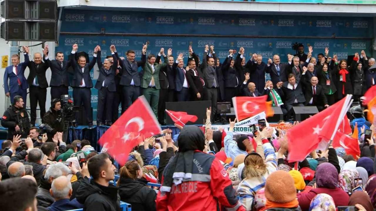 Cumhurbaşkanı Erdoğan, Giresun’da partisinin adaylarını tanıttı