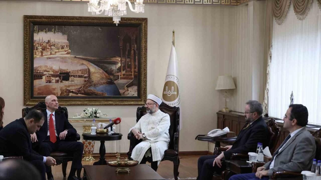 Diyanet İşleri Başkanı Erbaş, Gürcistan Devlet Din İşleri Ajansı Başkanı Vashakmadze’yi kabul etti