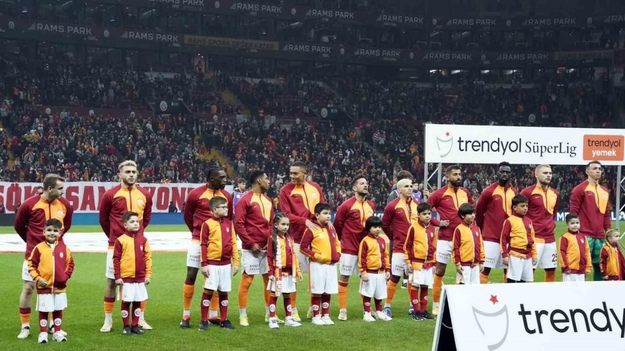 Galatasaray’da 4 değişiklik