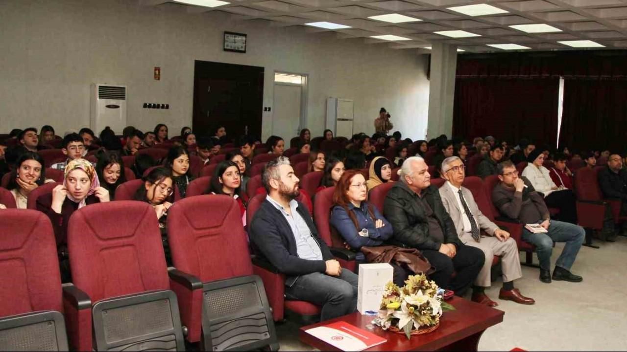 GAÜN’de “Kutadgu Bilig Beyit Okumaları” konferansı