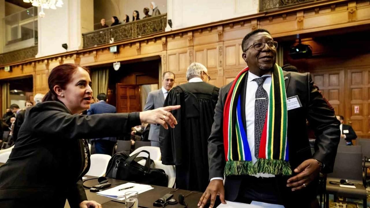 Güney Afrika’nın Hollanda Büyükelçisi Madonsela: “İsrail’in on yıllardır süren dokunulmazlığı şimdi değilse ne zaman sona erecek?”