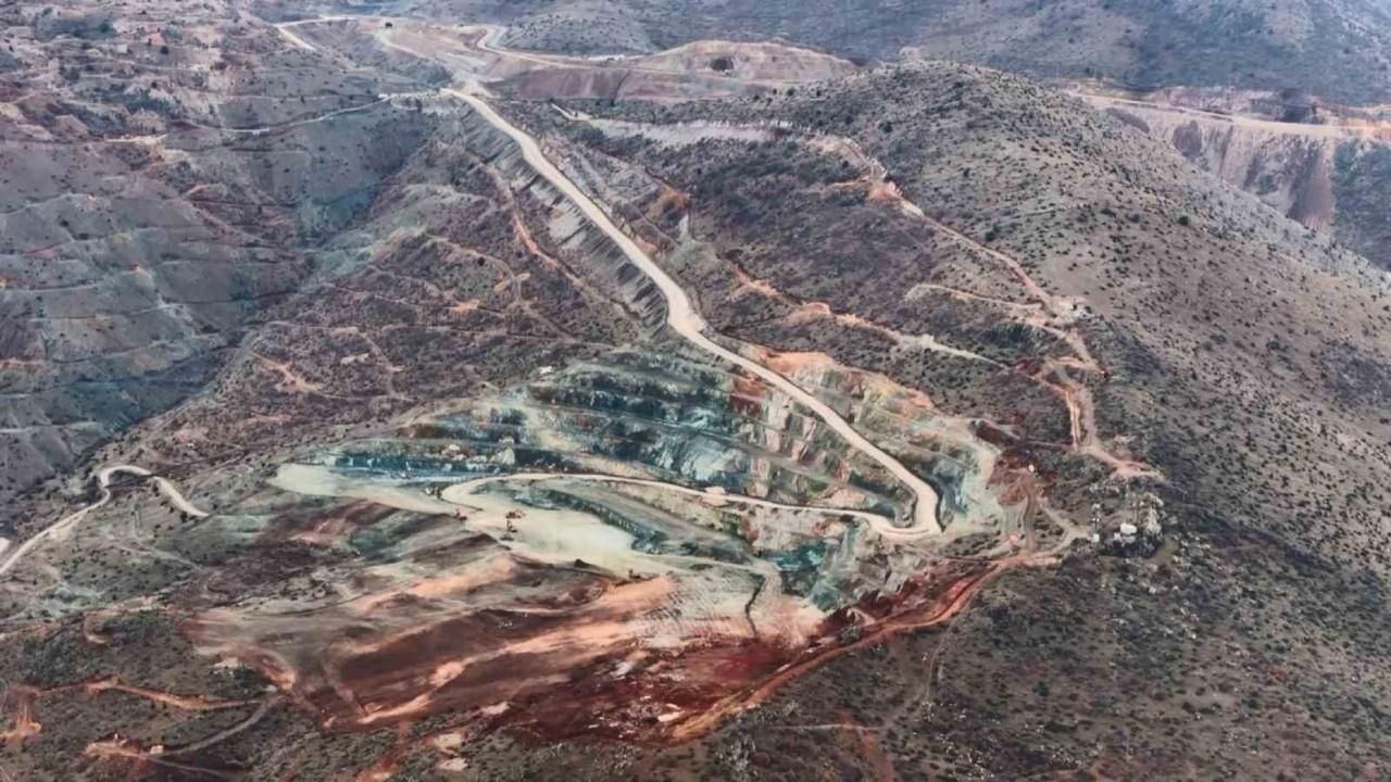 Maden sahası toprak kaymasından önce böyle görüntülendi