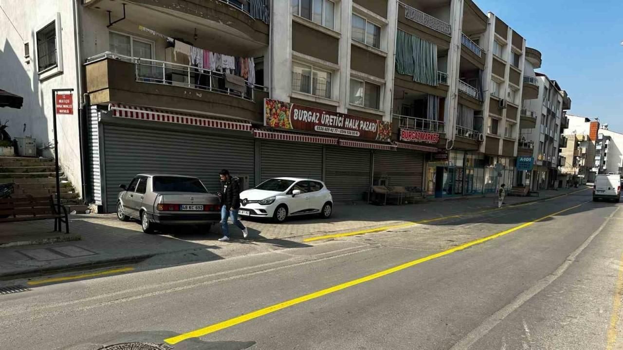 Milas’ta otomobilin çarptığı çocuk yaralandı