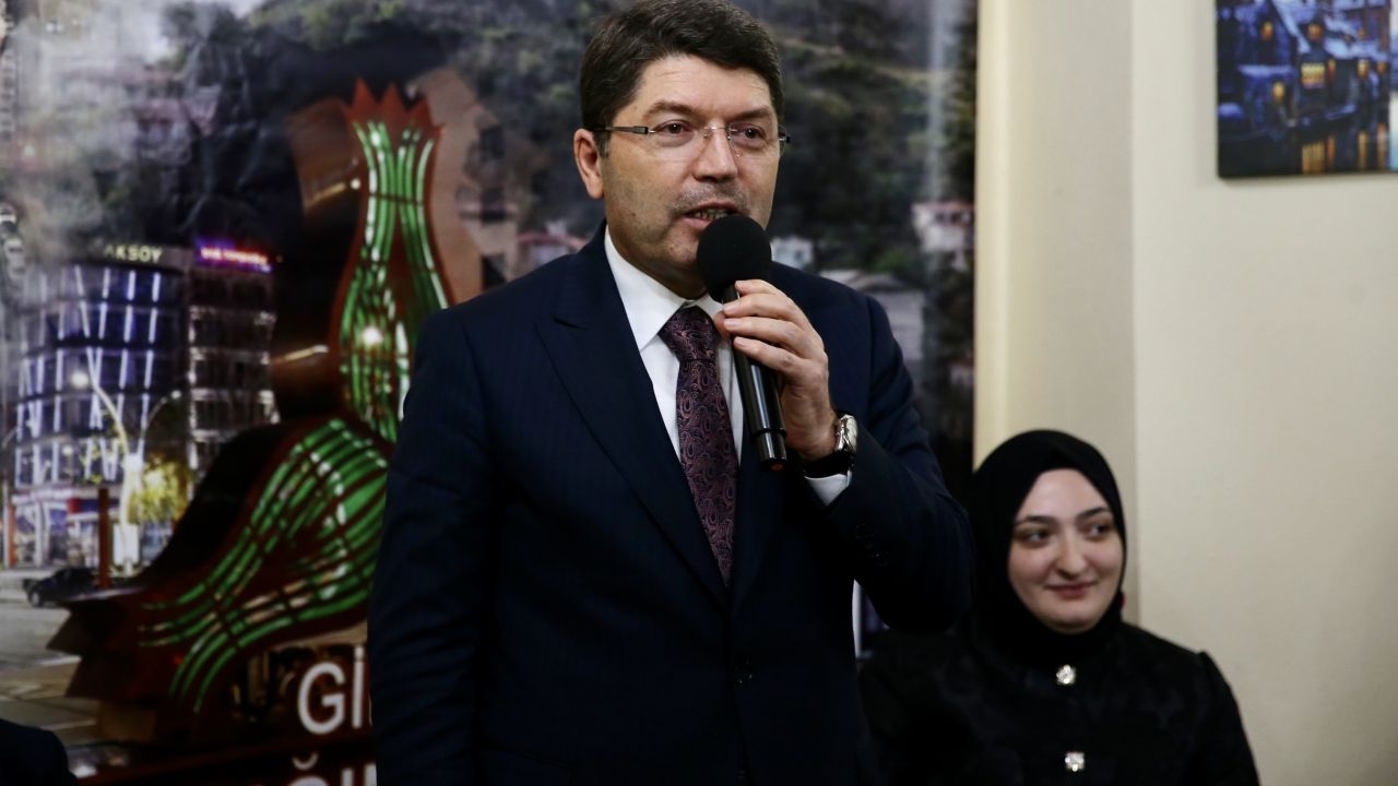 Adalet Bakanı Tunç, Giresun'da gençlerle bir araya geldi: