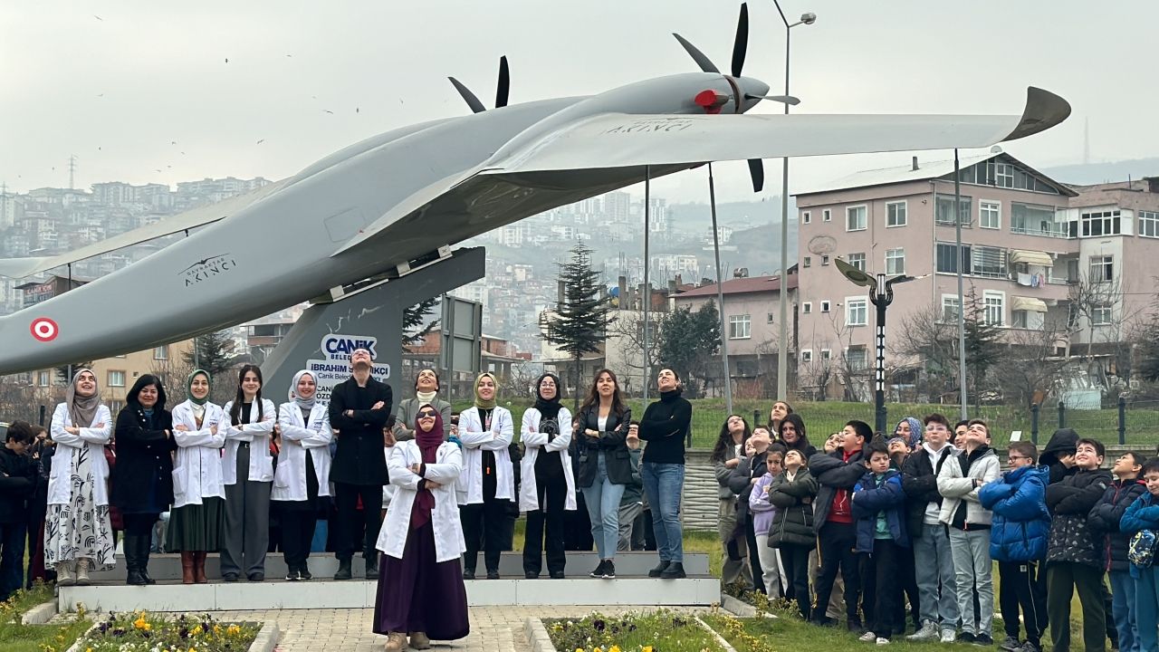 Akıncı TİHA, Özdemir Bayraktar Keşif Kampüsü'nde sergileniyor