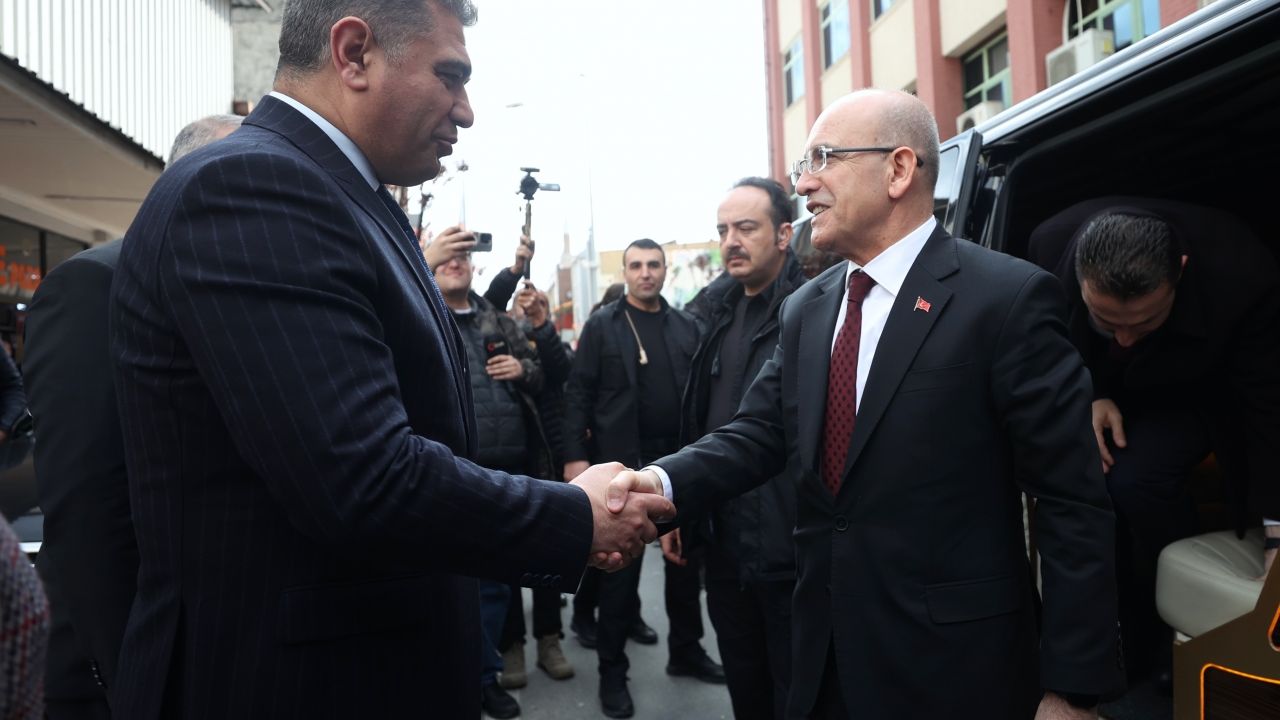 Hazine ve Maliye Bakanı Şimşek, Düzce'de ziyaretlerde bulundu