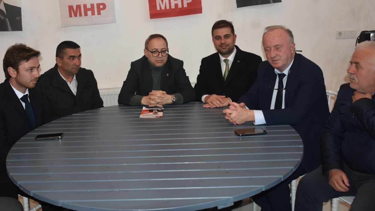 MHP Samsun Milletvekili Topsakal, Sinop’ta partililerle bir araya geldi