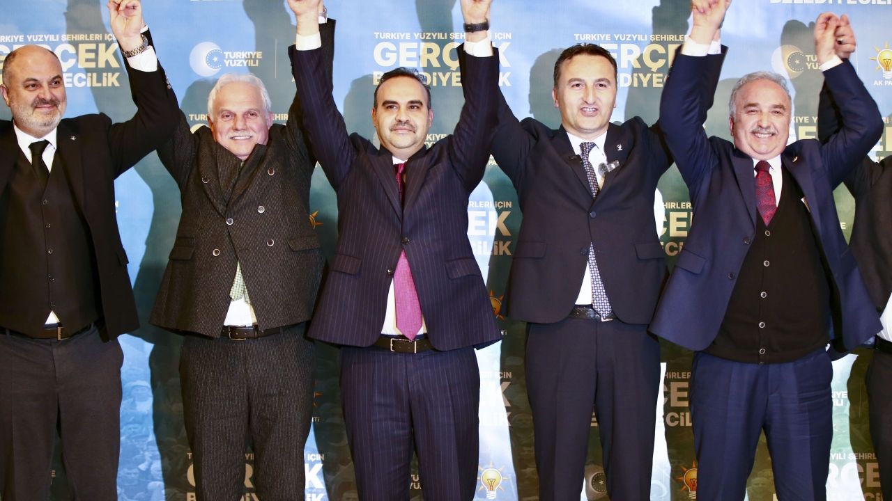 Sanayi ve Teknoloji Bakanı Kacır, Giresun'da aday tanıtım toplantısında konuştu: