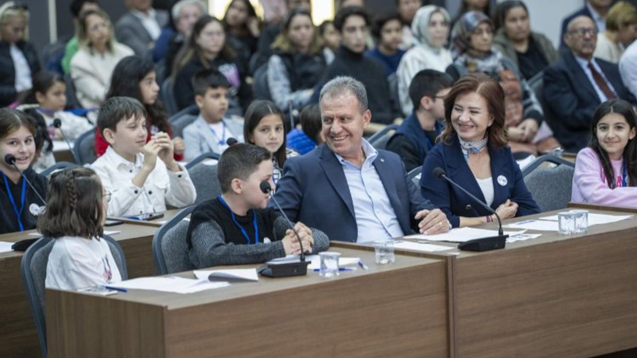 Başkan Seçer, Çocuk Meclisi toplantısına katıldı